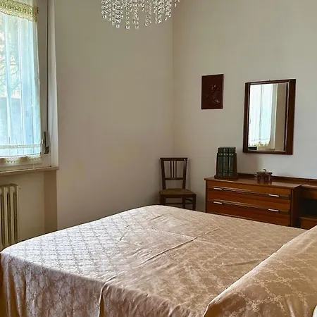 Apartment S325 - Sirolo, Quadrilocale In Centro Con Giardino E Posto Auto